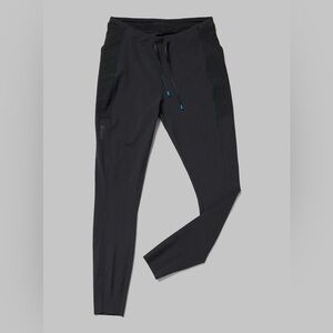 Janji Women’s 7/8 Trail Tight Legging, NWOT, Size Medium in Black